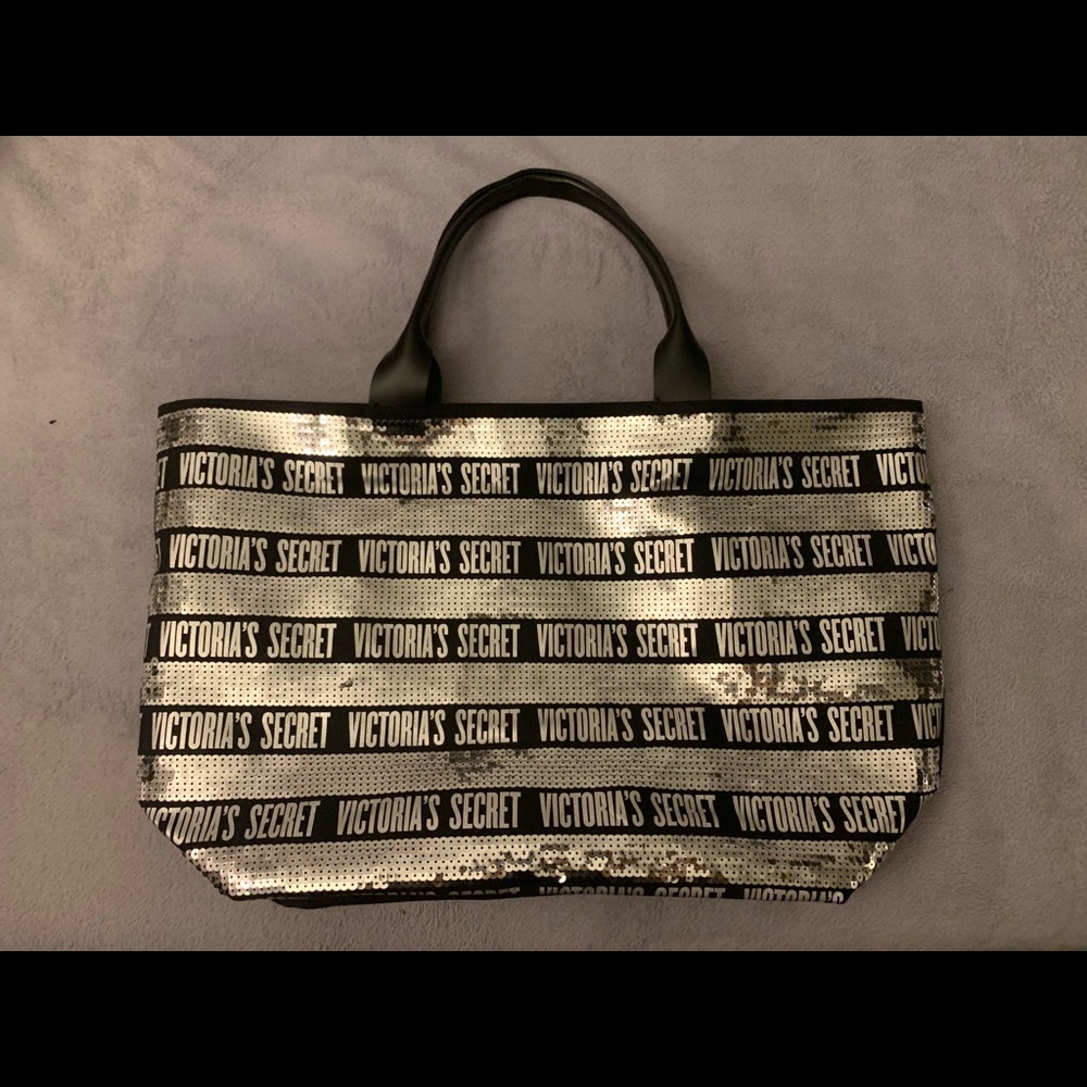 Victoria Secret Tote Bag Pretty Much NEW!